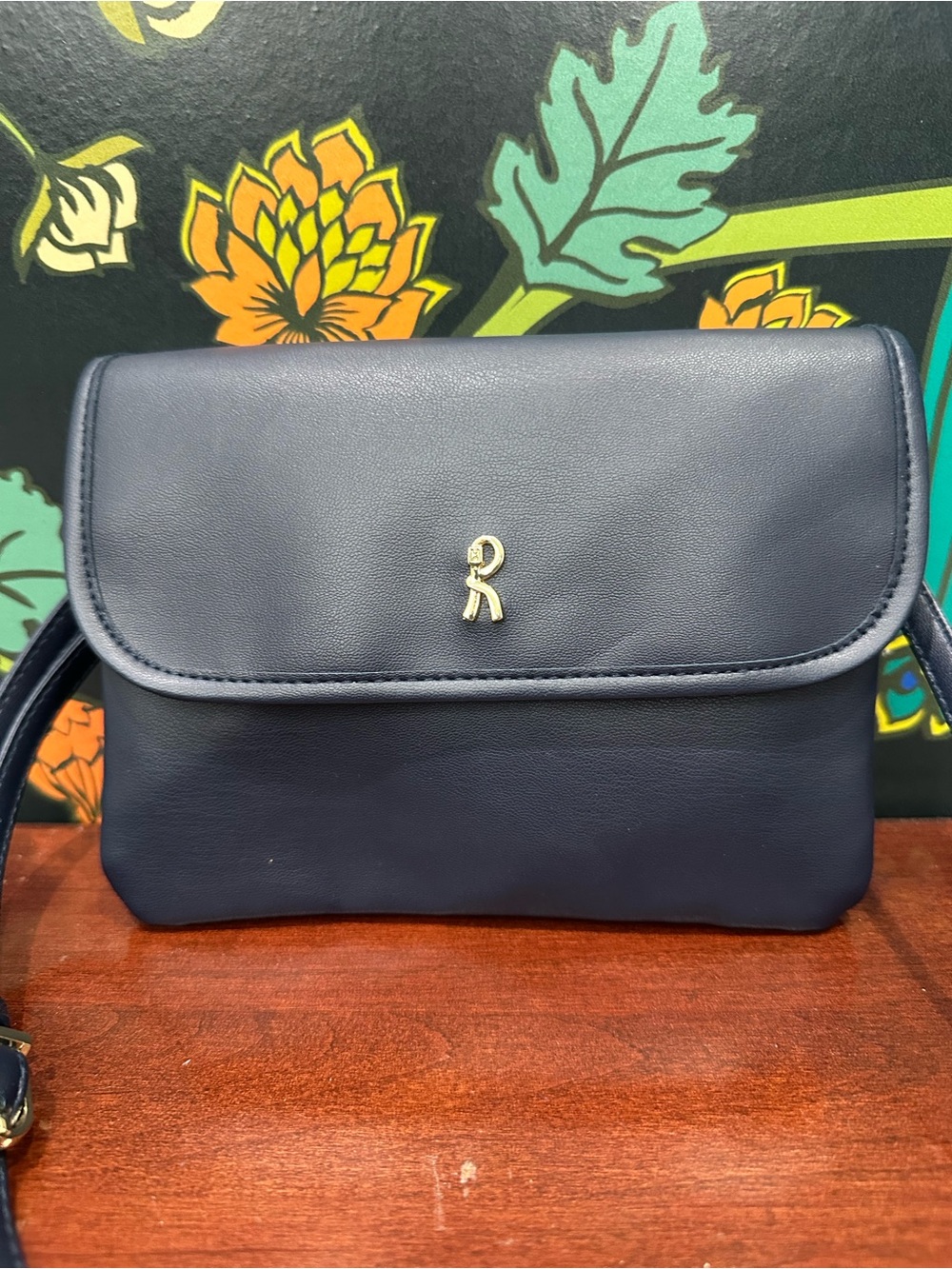 Roberta di Camerino Navy Leather Crossbody Bag & Matching Coin Purse 2-Piece Set - Picture 2 of 15